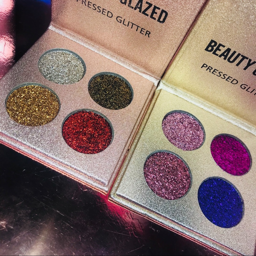 • Beautiful brand new pressed eyeshadow glitter • - Picture 2 of 8
